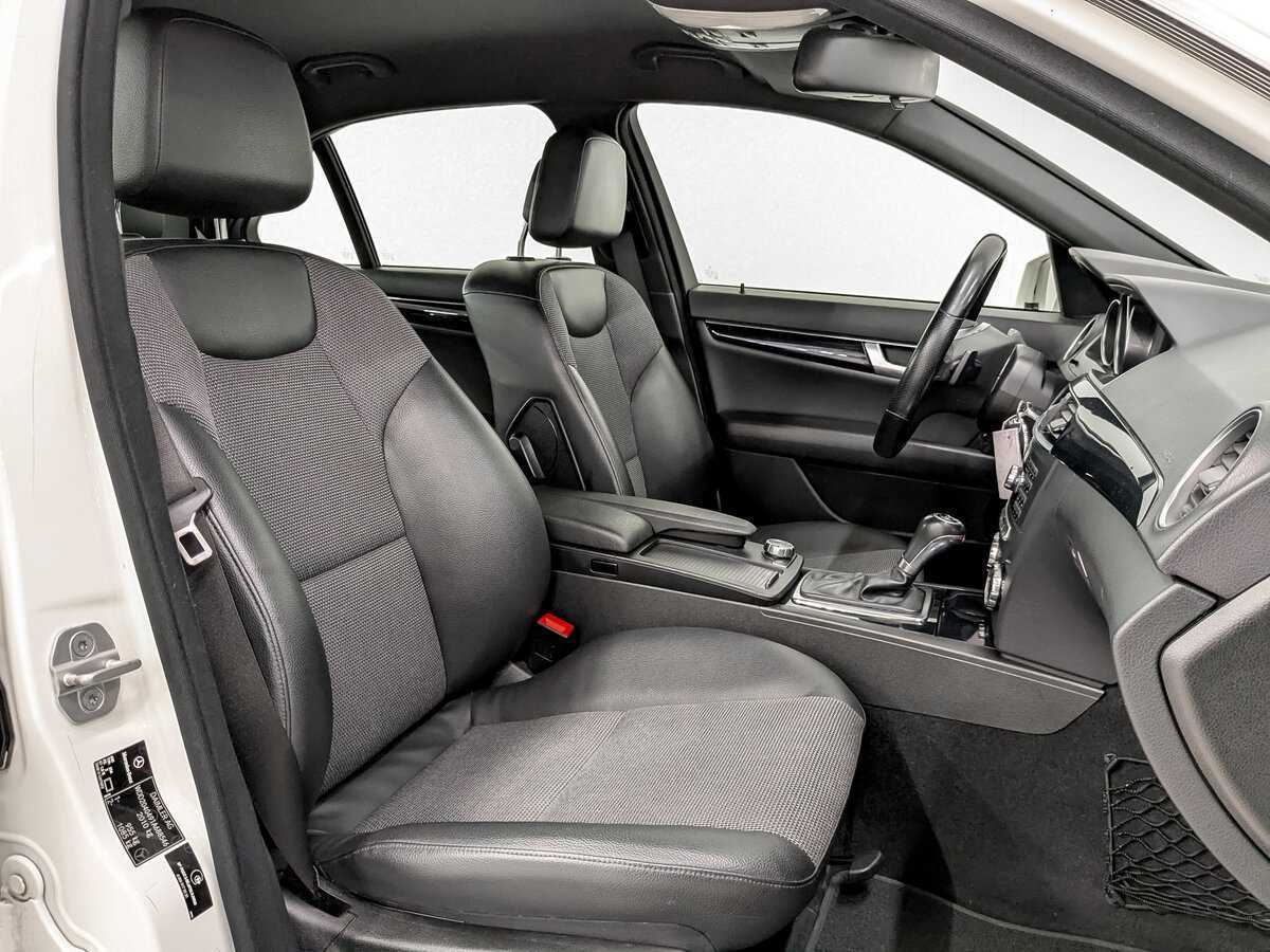 Mercedes-Benz C-Класс с пробегом — 2012 год. Фото: #19