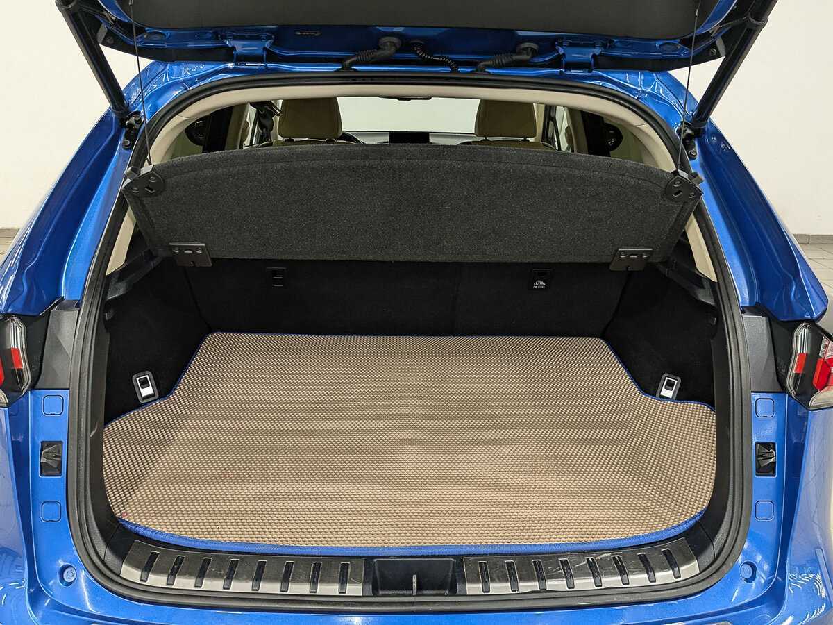 Lexus NX с пробегом — 2016 год. Фото: #9