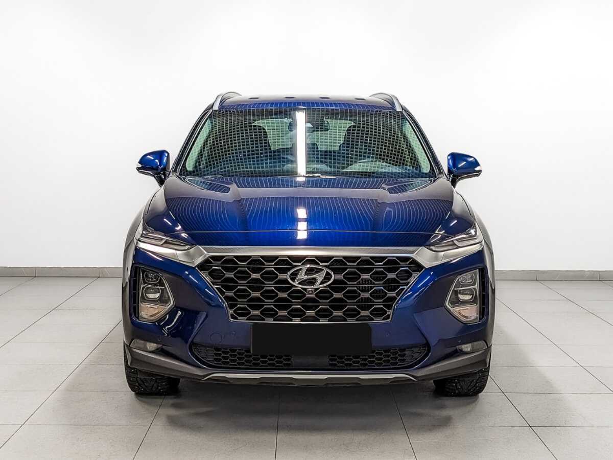 Hyundai Santa Fe с пробегом — 2018 год. Фото: #1