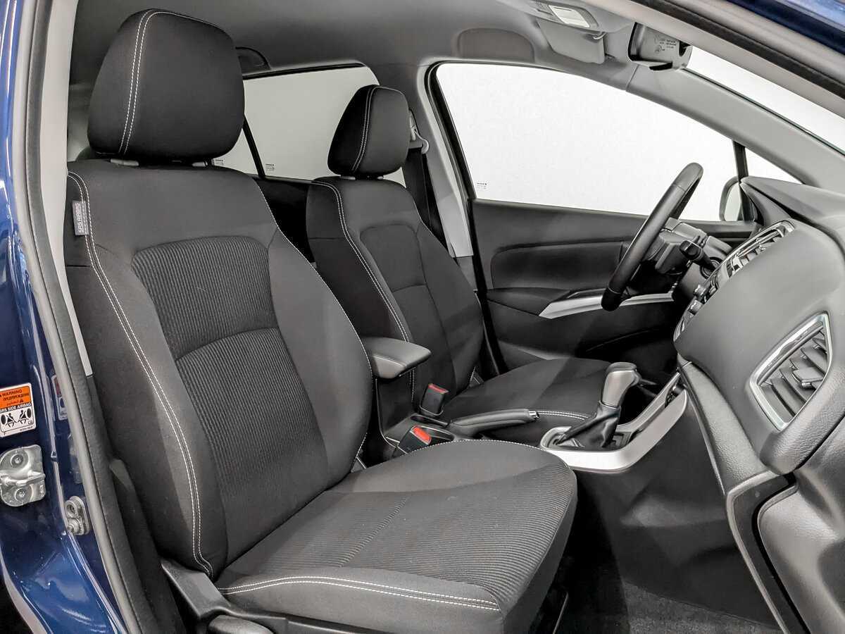 Suzuki SX4 с пробегом — 2017 год. Фото: #22
