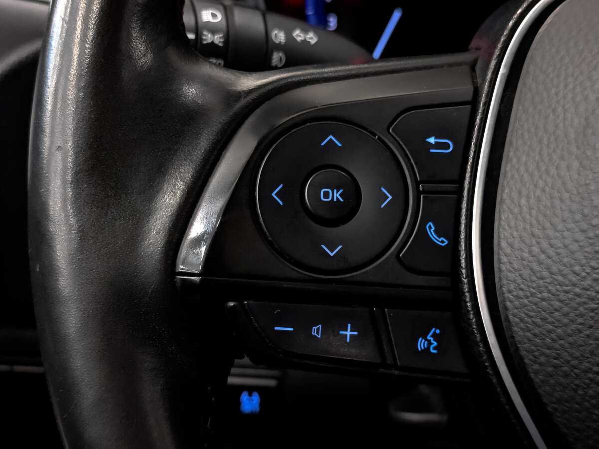 Toyota Corolla с пробегом — 2019 год. Фото: #26