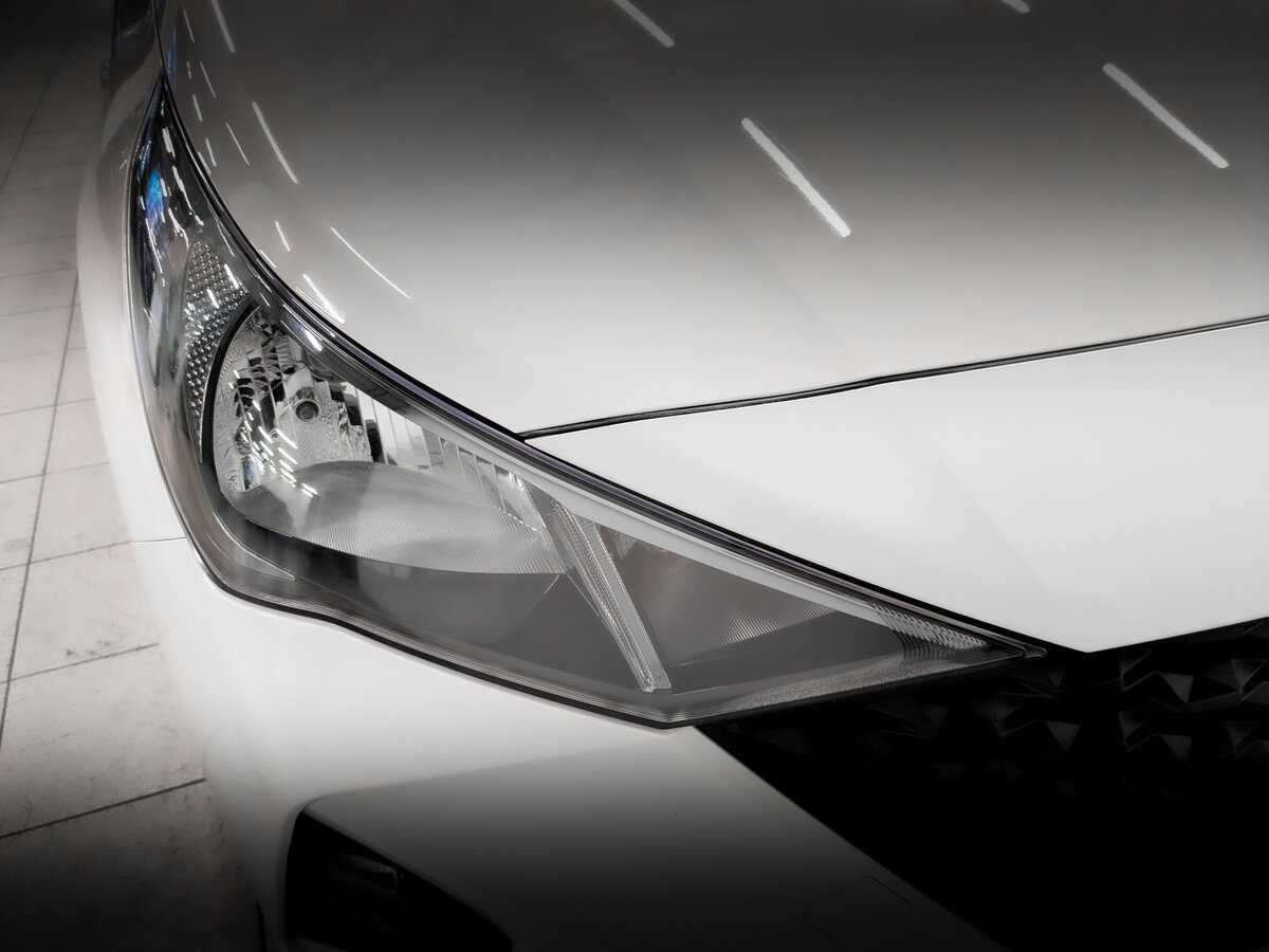 Hyundai Solaris с пробегом — 2021 год. Фото: #16