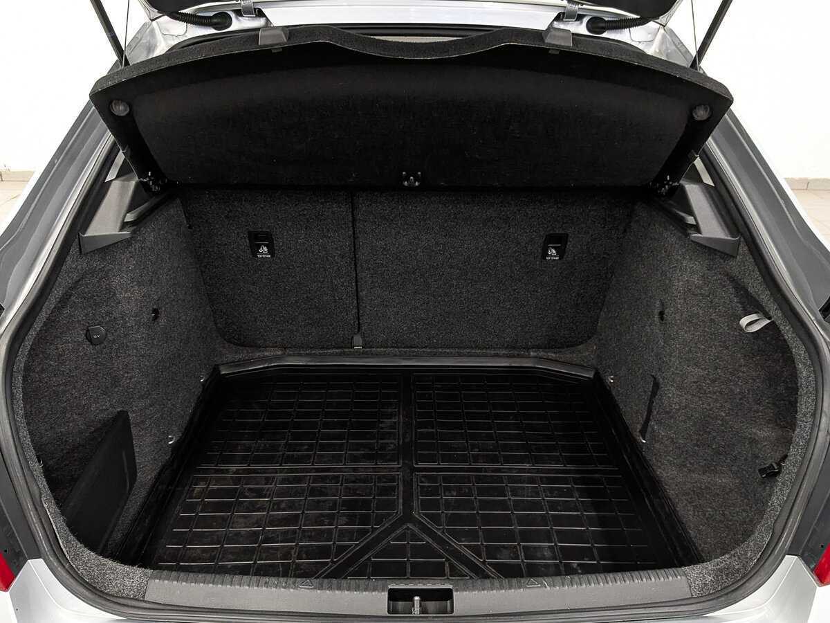 Skoda Octavia с пробегом — 2016 год. Фото: #9