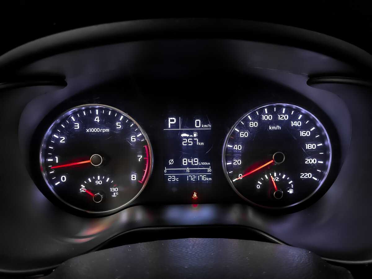 Kia Rio с пробегом — 2020 год. Фото: #12