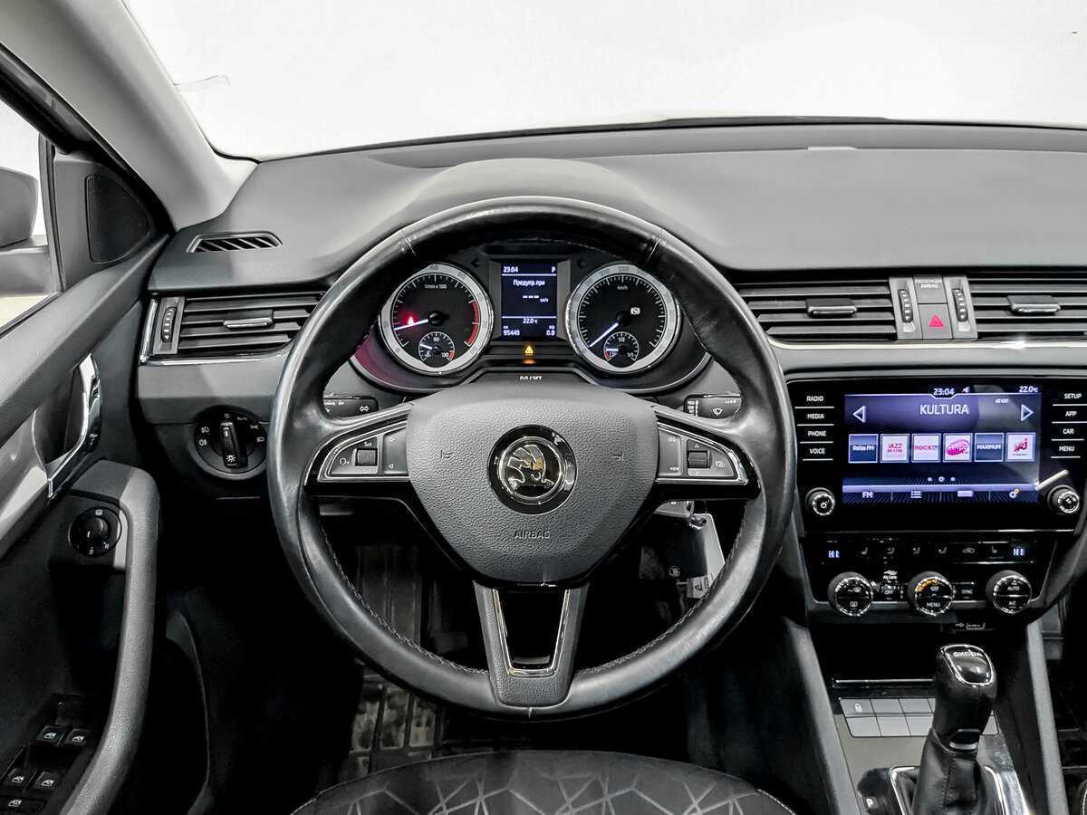Skoda Octavia с пробегом — 2020 год. Фото: #18