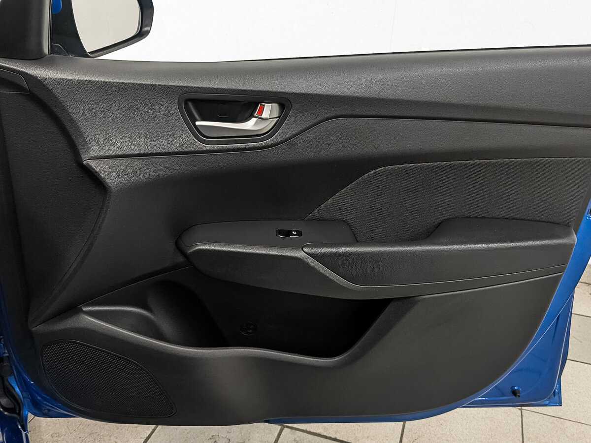 Hyundai Solaris с пробегом — 2020 год. Фото: #22