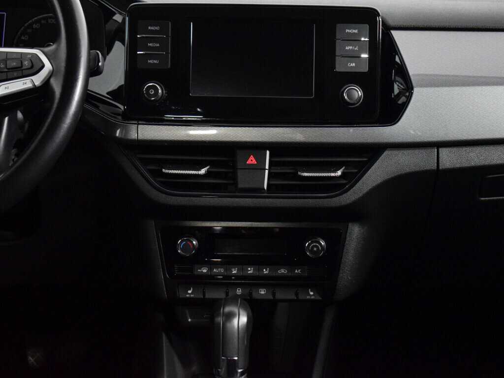 Volkswagen Polo с пробегом — 2020 год. Фото: #16