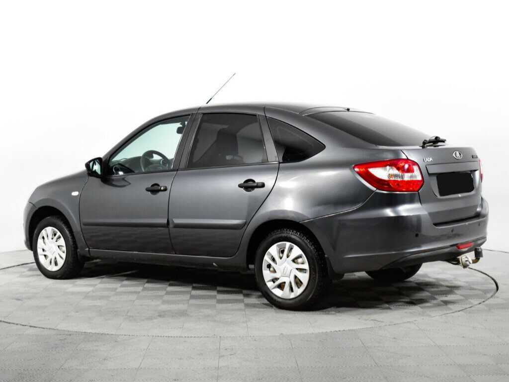 Lada (ВАЗ) Granta с пробегом — 2018 год. Фото: #6