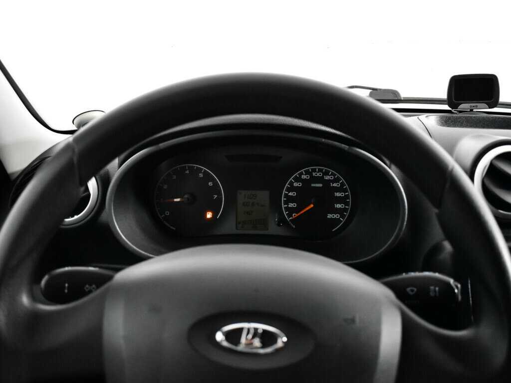 Lada (ВАЗ) Granta с пробегом — 2018 год. Фото: #10