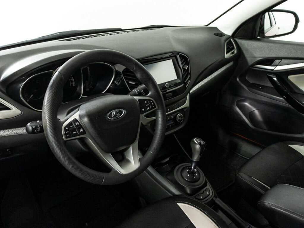 Lada (ВАЗ) Vesta с пробегом — 2018 год. Фото: #10