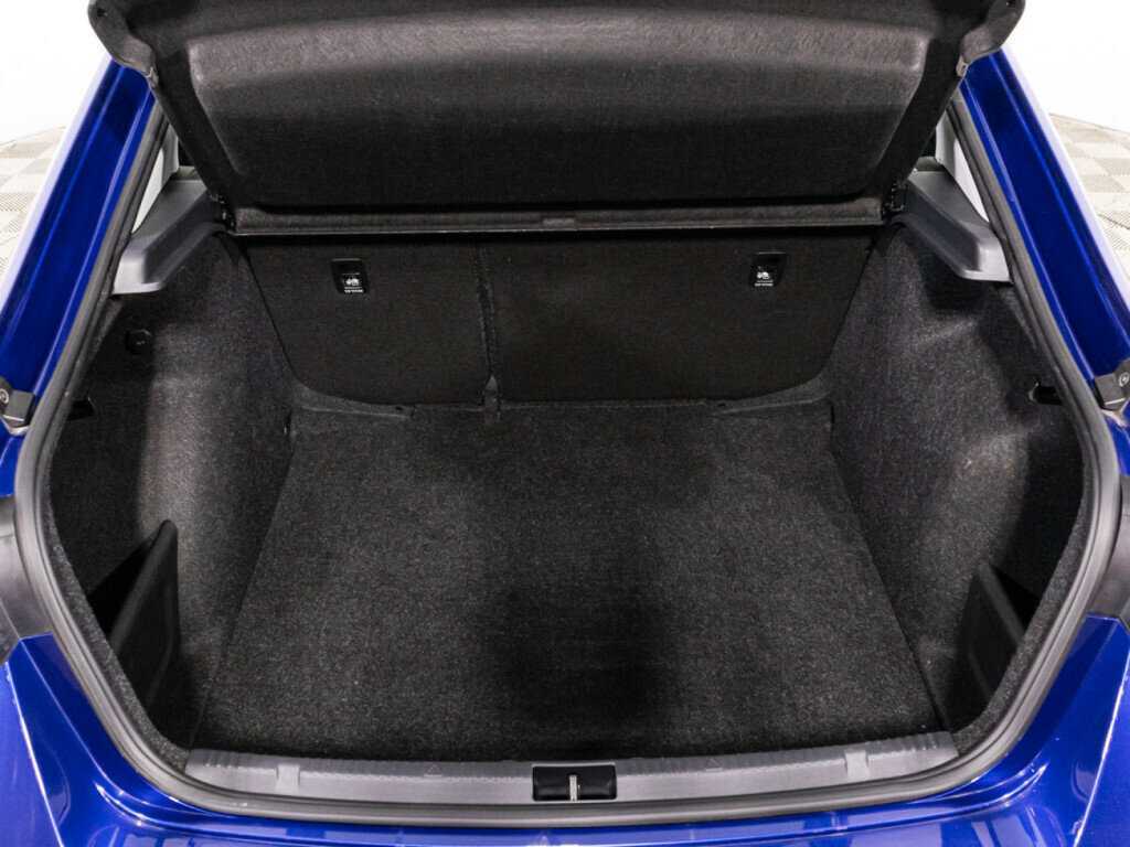 Skoda Rapid с пробегом — 2021 год. Фото: #13