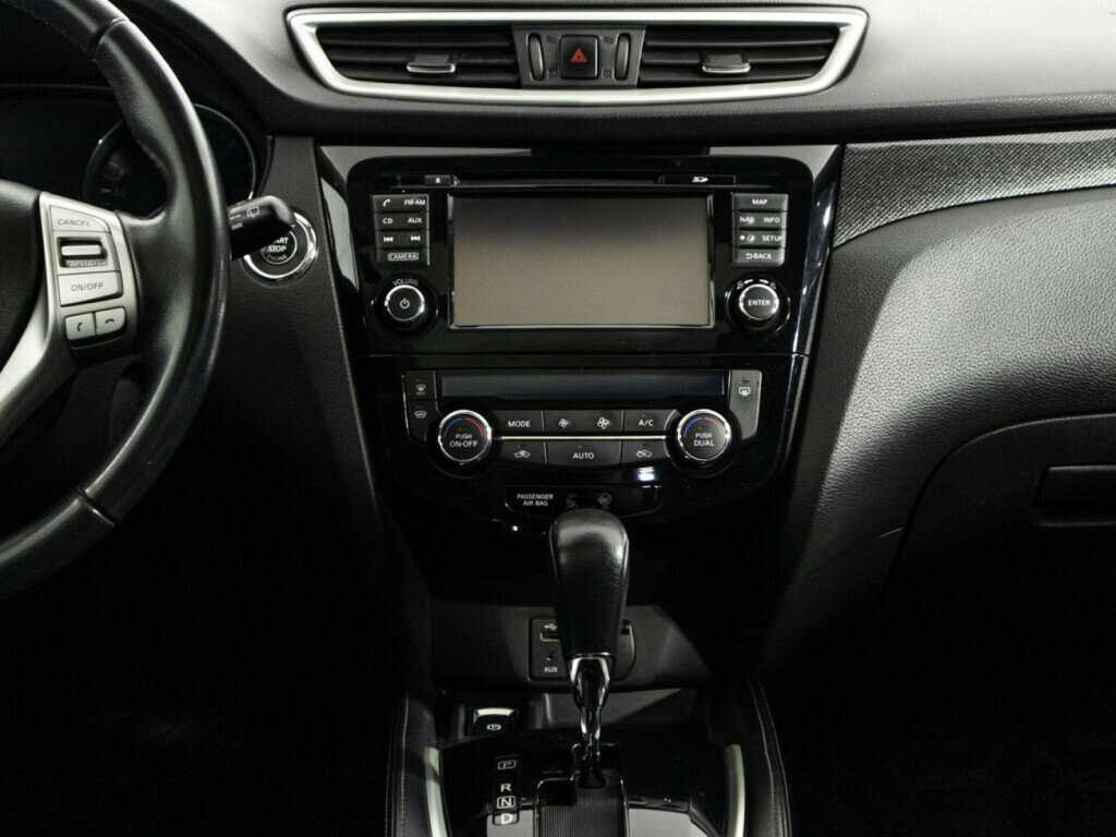 Nissan X-Trail с пробегом — 2016 год. Фото: #13