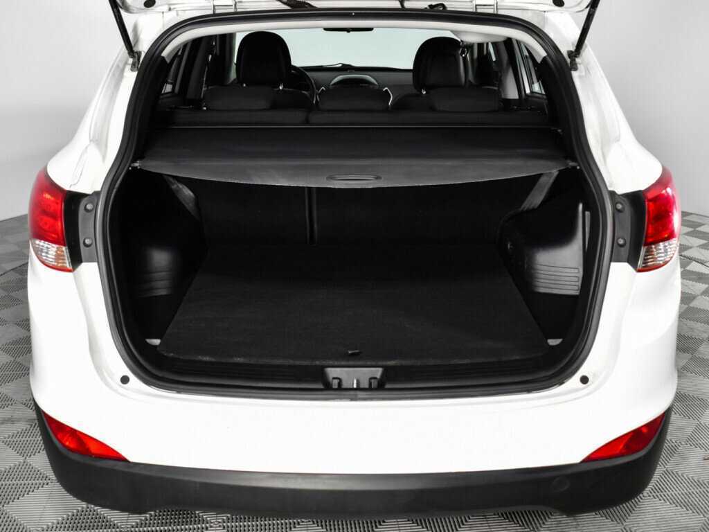 Hyundai ix35 с пробегом — 2012 год. Фото: #14