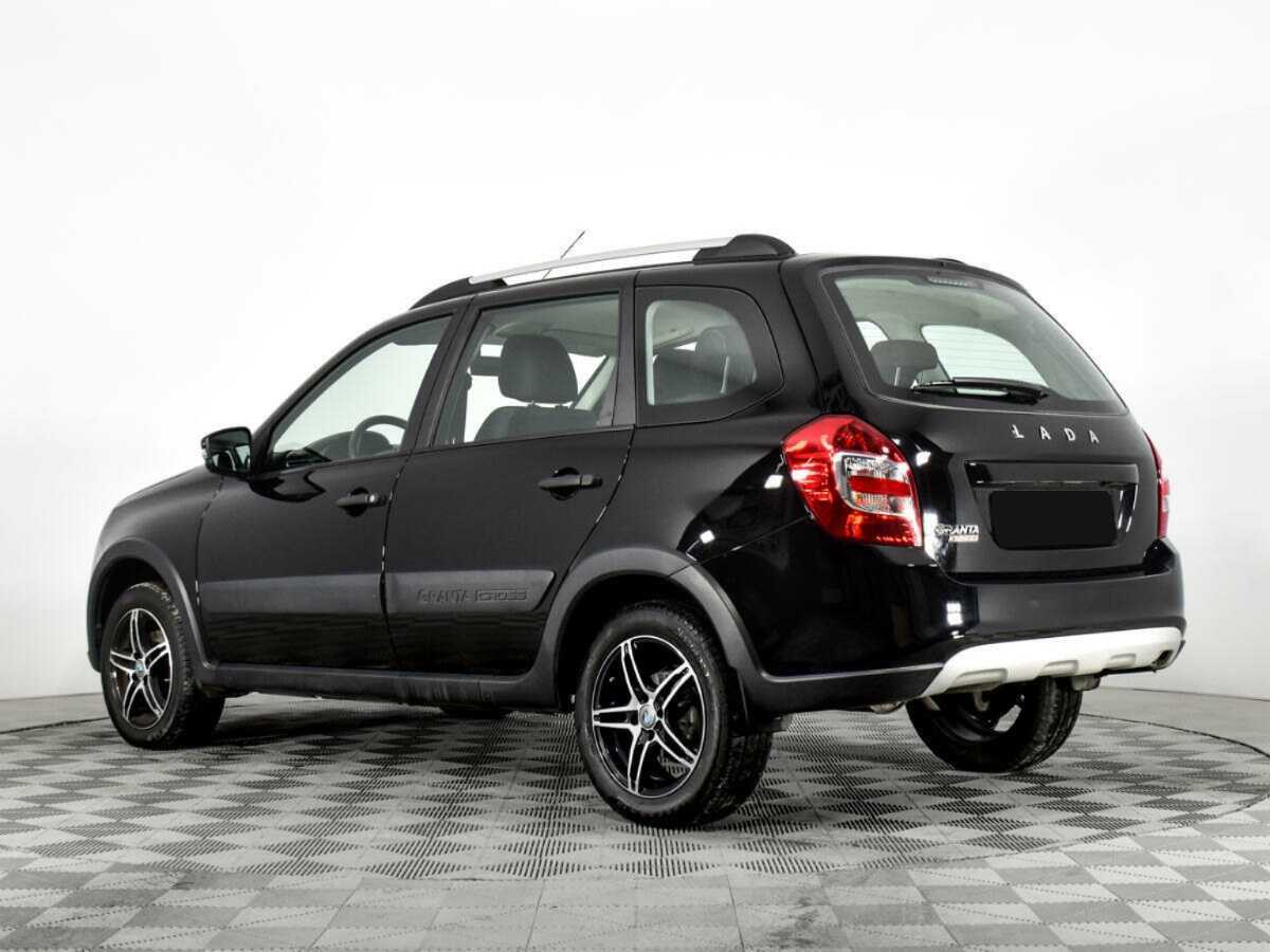 Lada (ВАЗ) Granta с пробегом — 2023 год. Фото: #6
