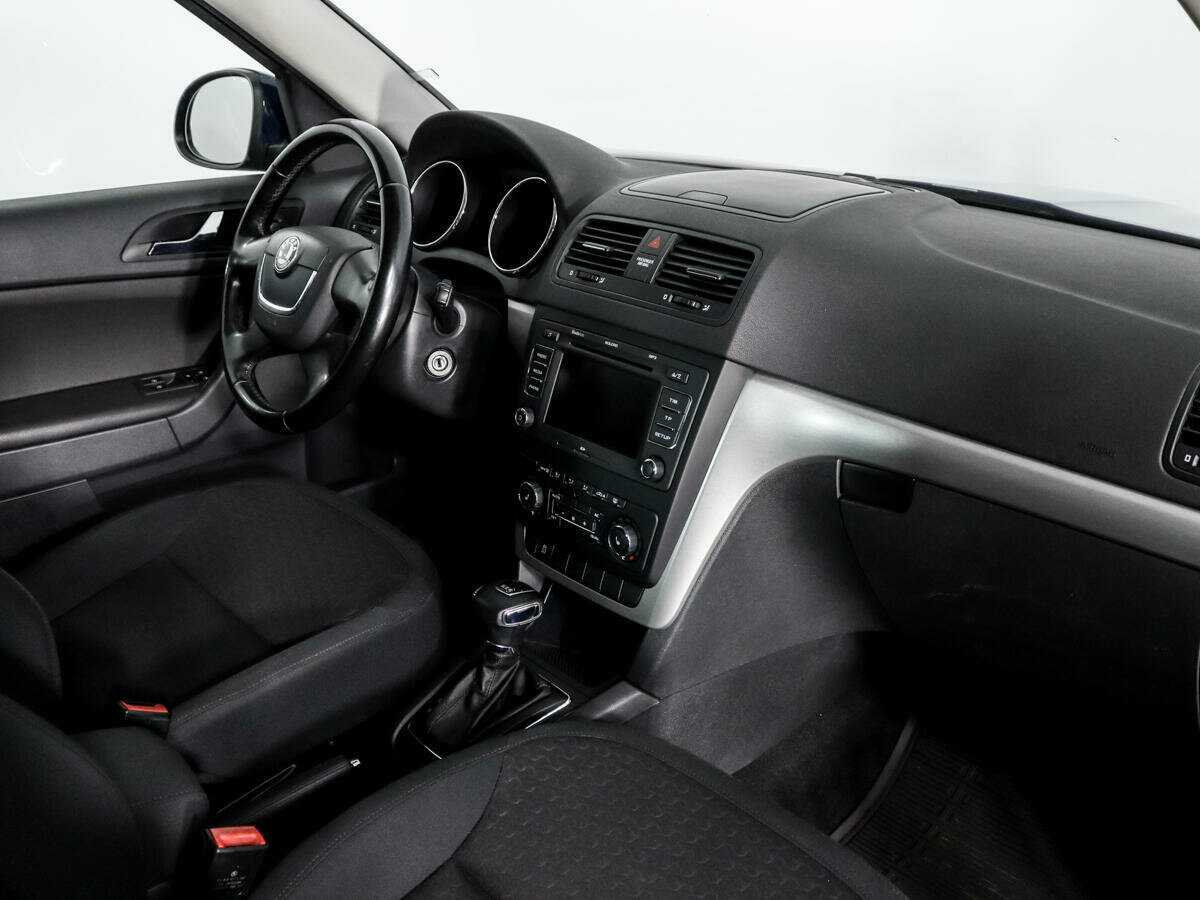 Skoda Yeti с пробегом — 2012 год. Фото: #10