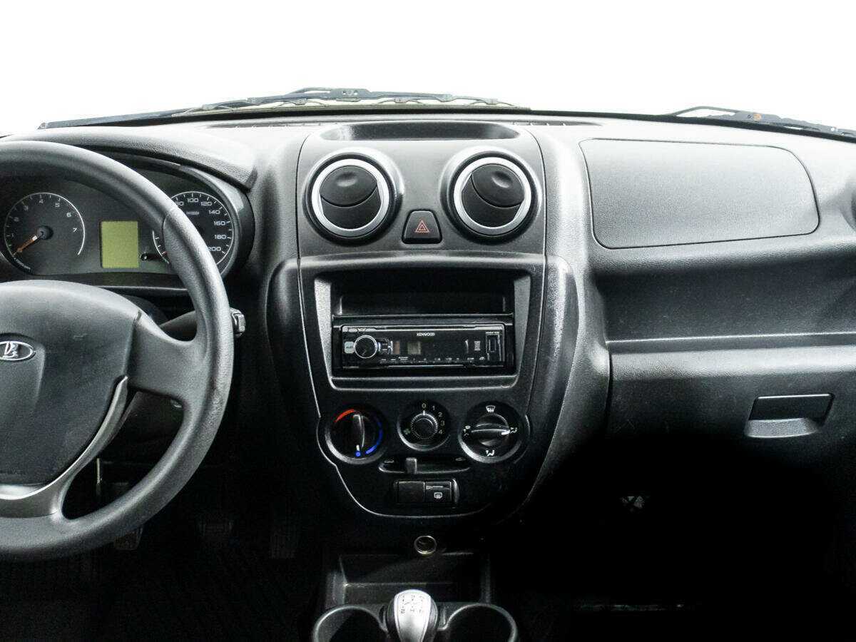 Lada (ВАЗ) Granta с пробегом — 2018 год. Фото: #12