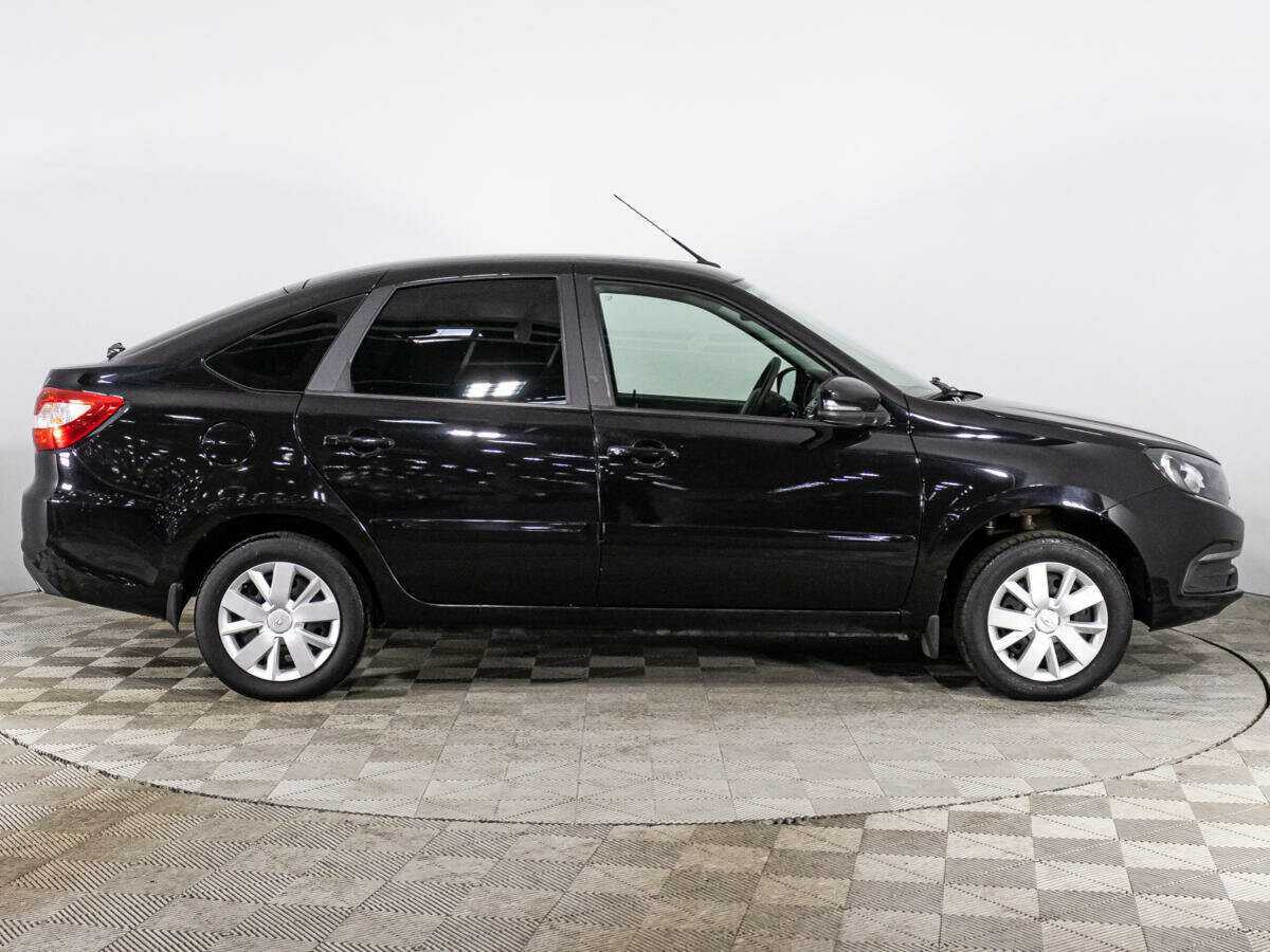 Lada (ВАЗ) Granta с пробегом — 2020 год. Фото: #3