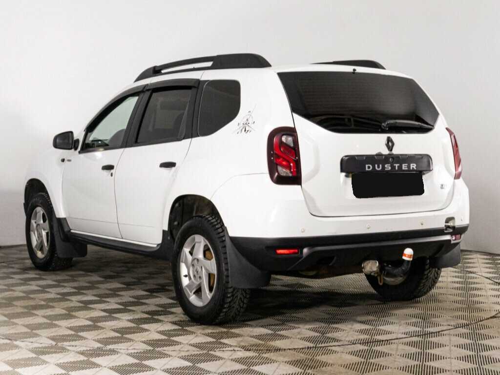 Renault Duster с пробегом — 2014 год. Фото: #6