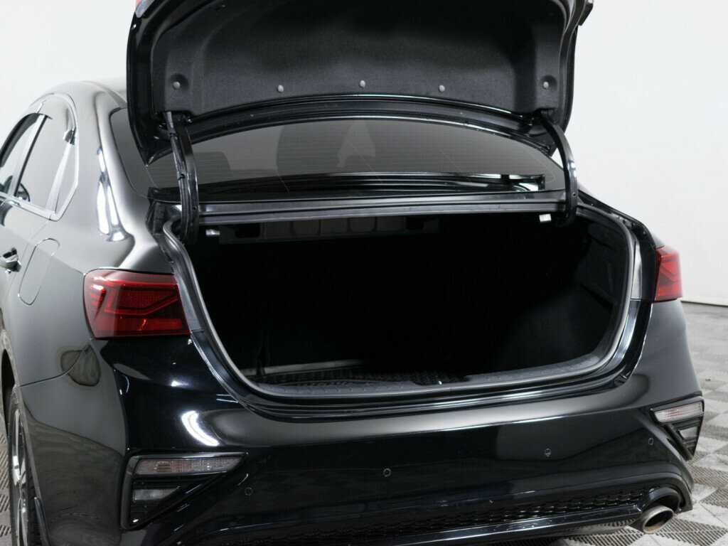 Kia Cerato с пробегом — 2019 год. Фото: #6