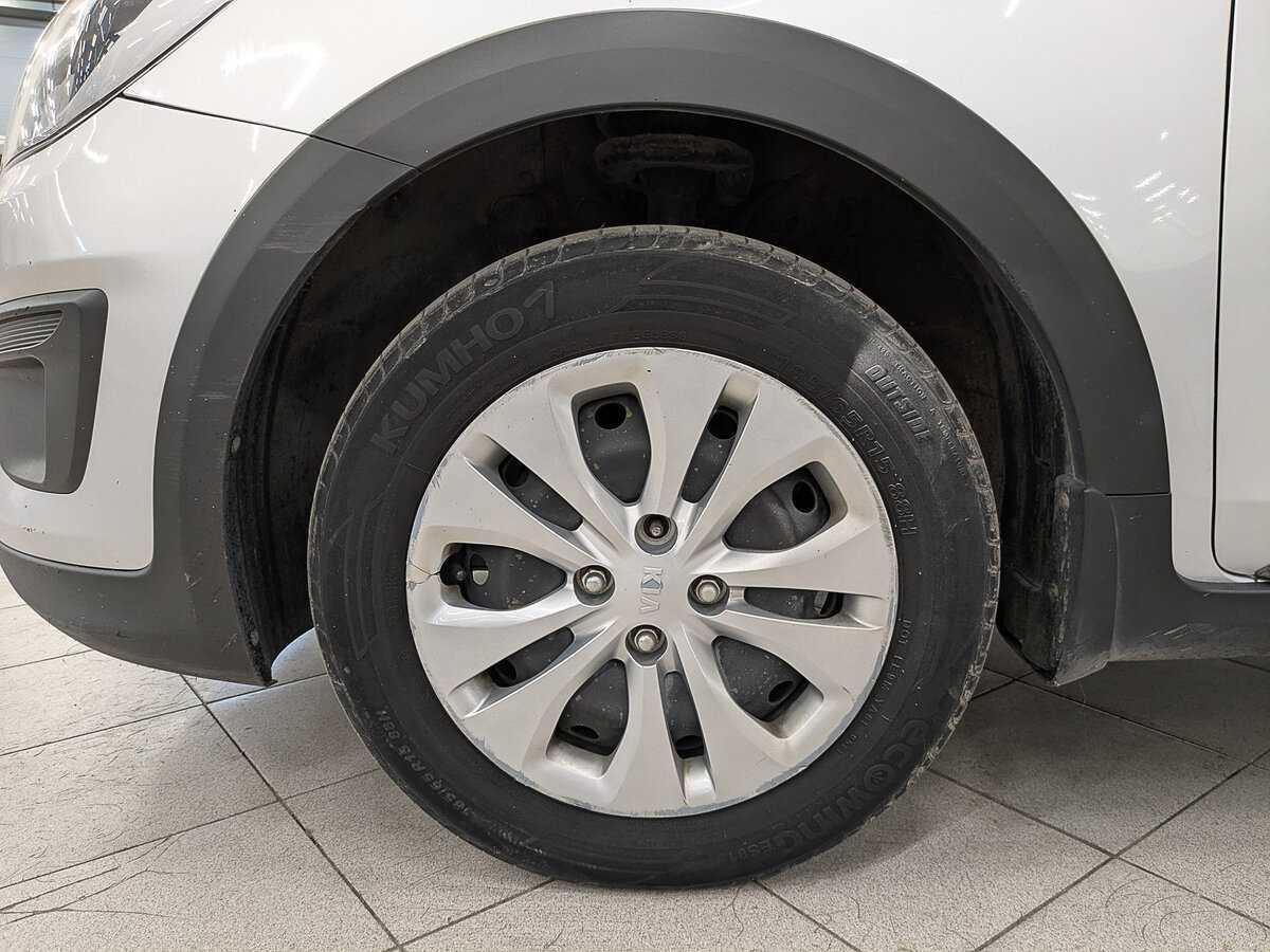 Kia Rio с пробегом — 2020 год. Фото: #11