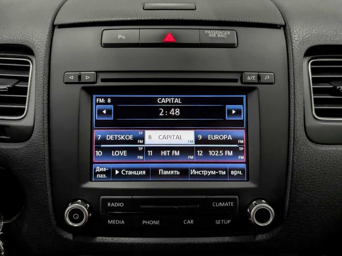 Volkswagen Touareg с пробегом — 2013 год. Фото: #14