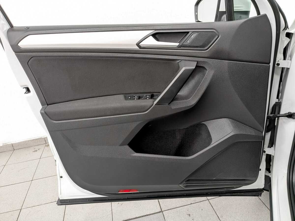 Volkswagen Tiguan с пробегом — 2021 год. Фото: #17