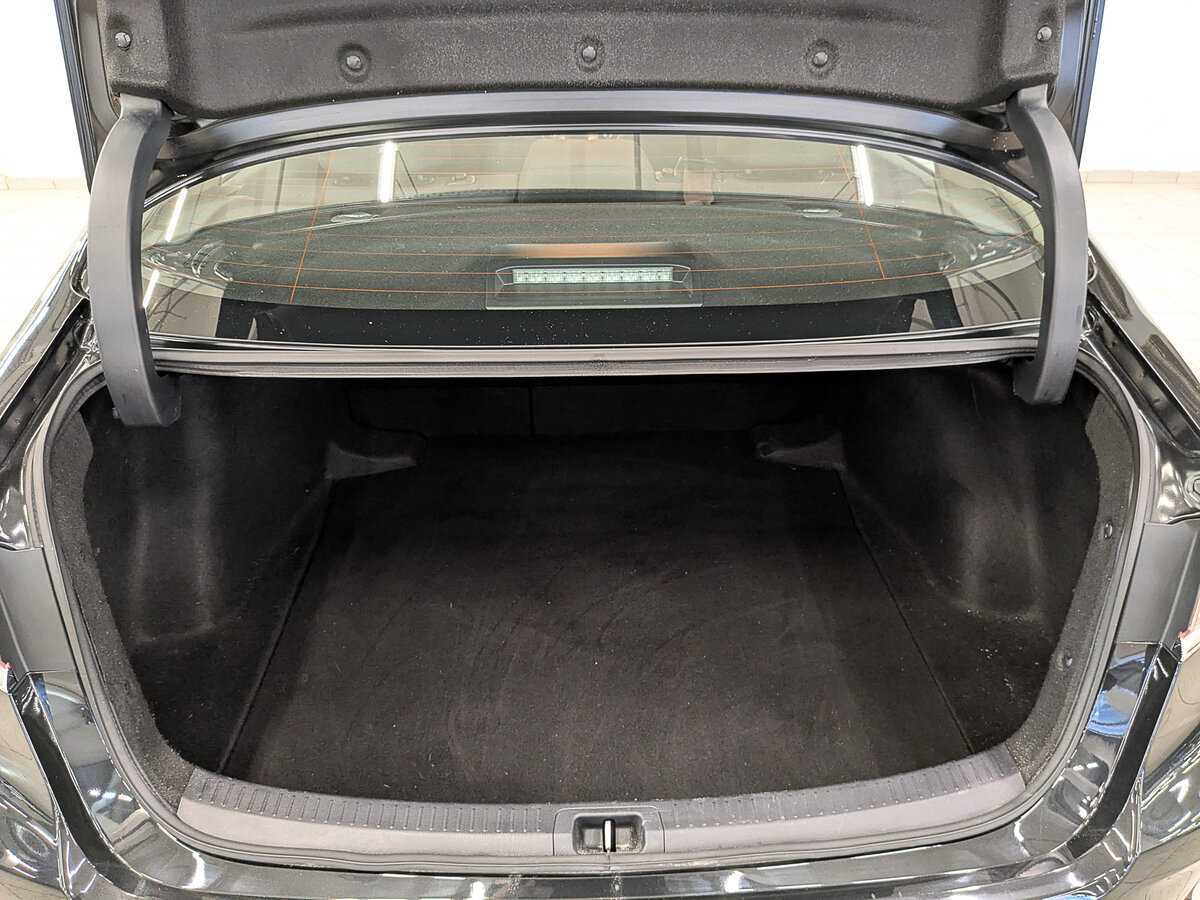 Toyota Corolla с пробегом — 2019 год. Фото: #9