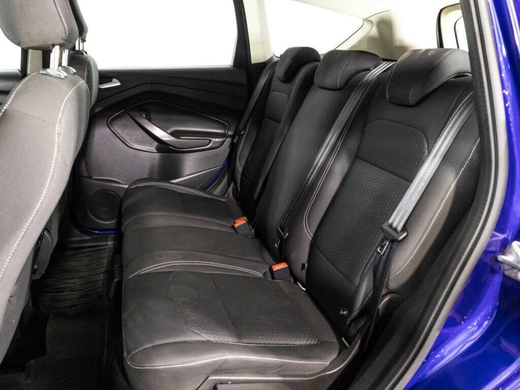 Ford Kuga с пробегом — 2017 год. Фото: #9