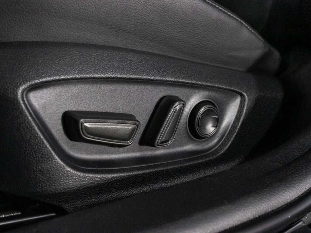 Toyota Camry с пробегом — 2021 год. Фото: #19