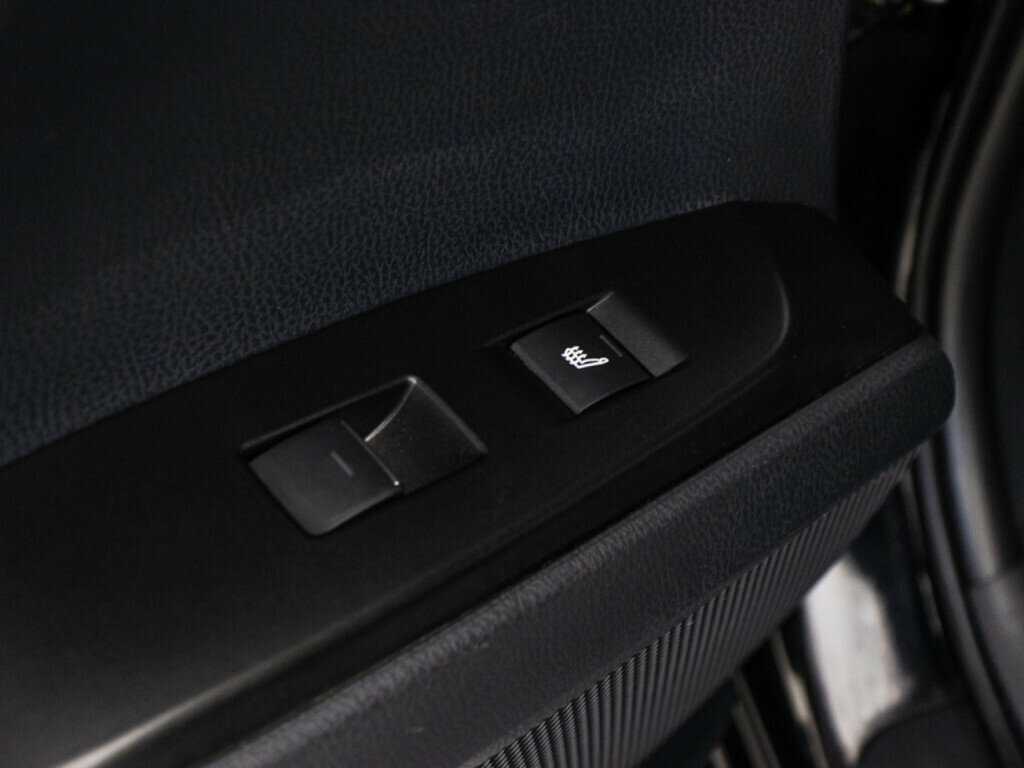 Toyota Camry с пробегом — 2021 год. Фото: #20