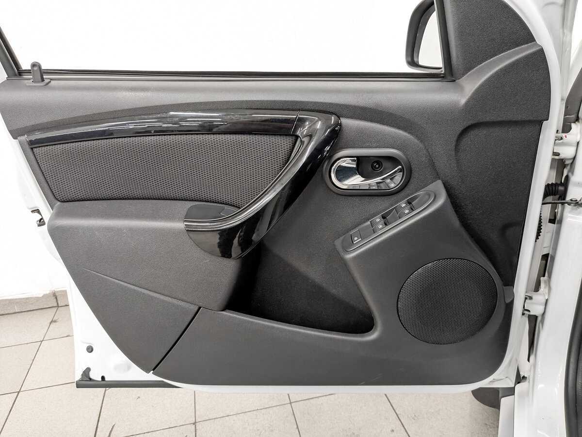 Renault Duster с пробегом — 2020 год. Фото: #17