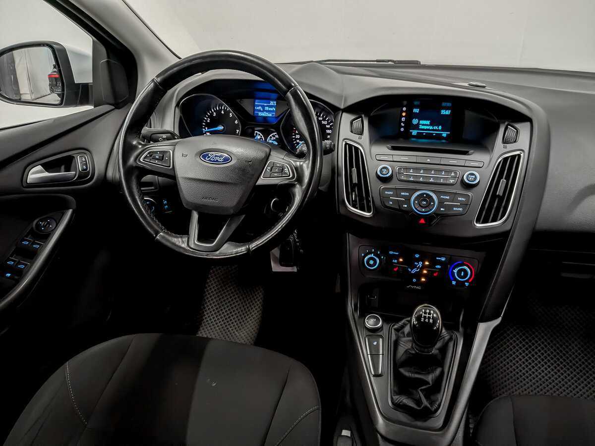 Ford Focus с пробегом — 2015 год. Фото: #22