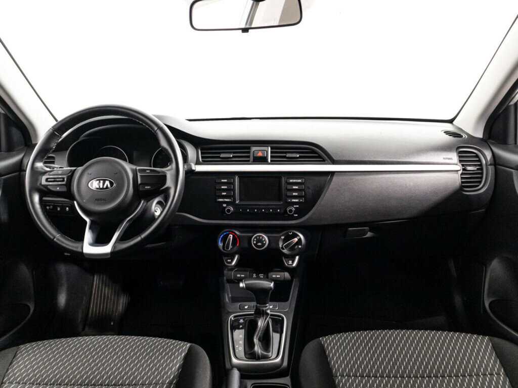 Kia Rio с пробегом — 2020 год. Фото: #12