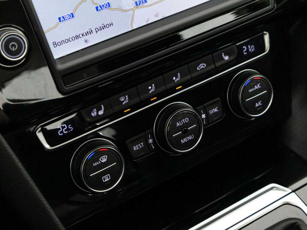 Volkswagen Passat с пробегом — 2016 год. Фото: #17