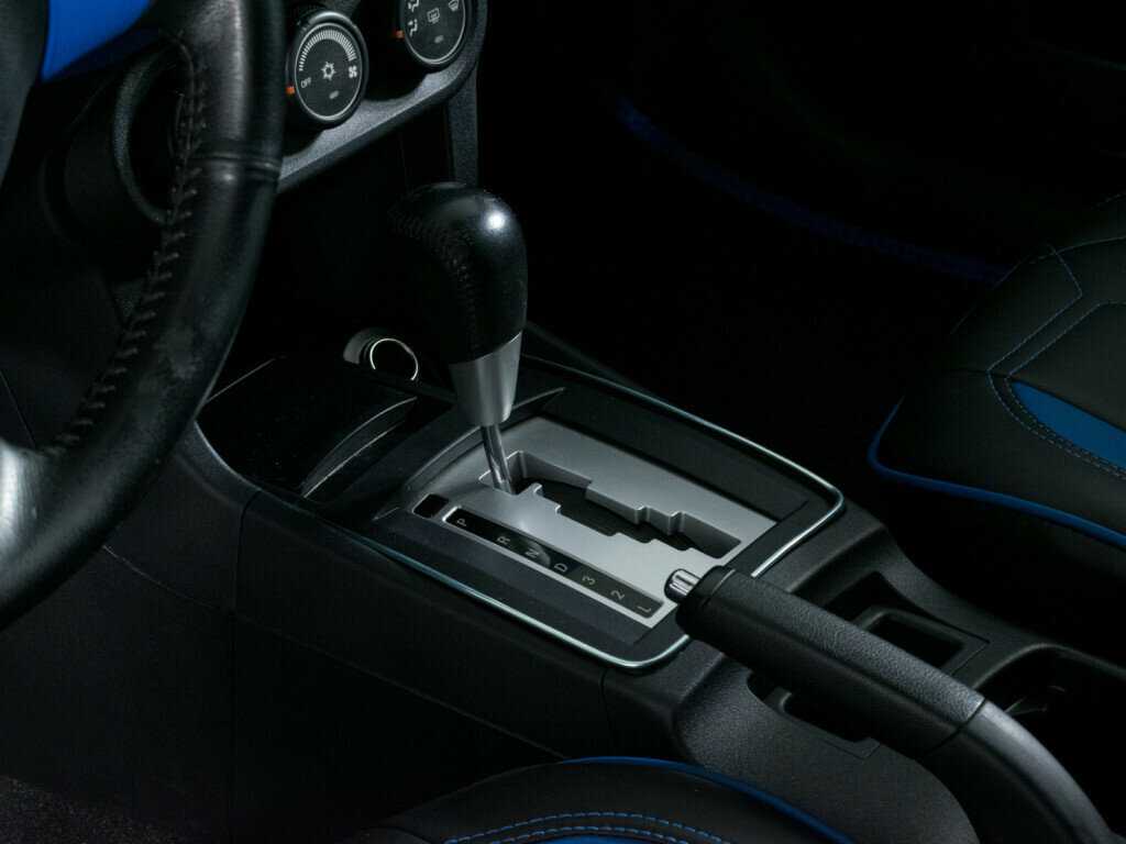 Mitsubishi Lancer с пробегом — 2014 год. Фото: #10