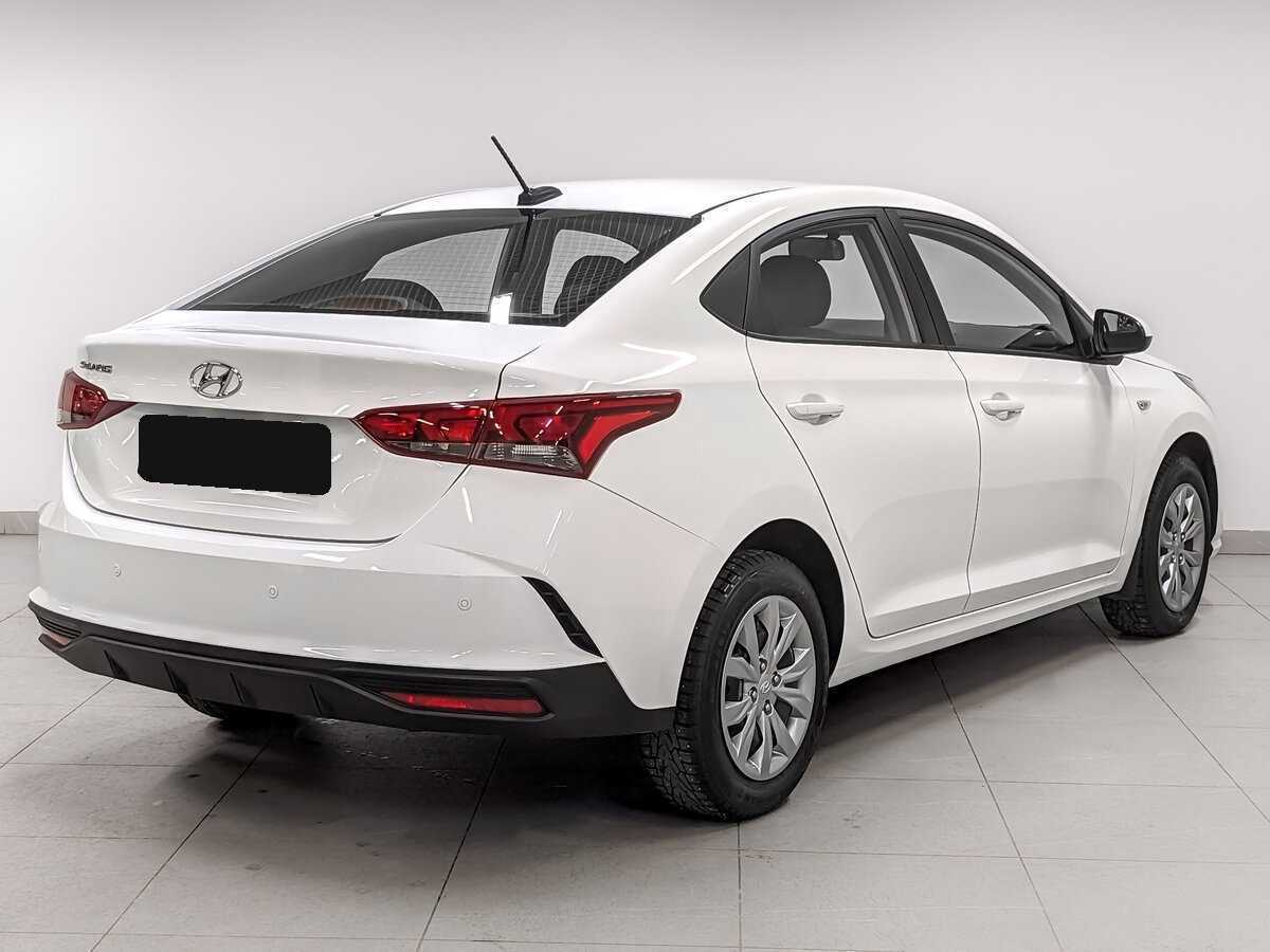 Hyundai Solaris с пробегом — 2021 год. Фото: #4