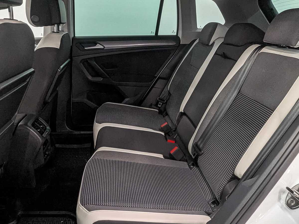 Volkswagen Tiguan с пробегом — 2020 год. Фото: #17