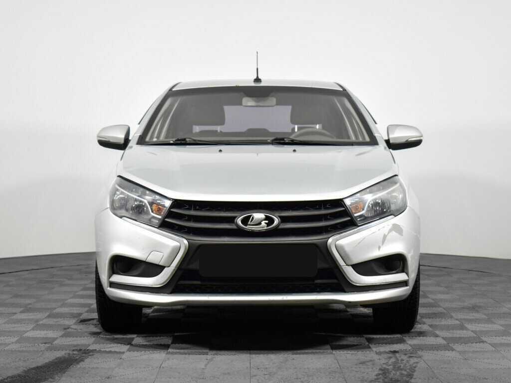 Lada (ВАЗ) Vesta с пробегом — 2017 год. Фото: #1