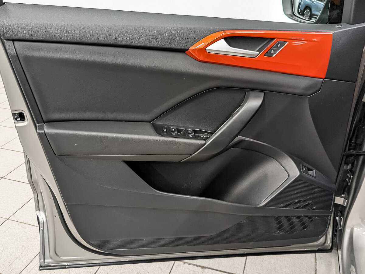 Volkswagen Taos с пробегом — 2021 год. Фото: #18