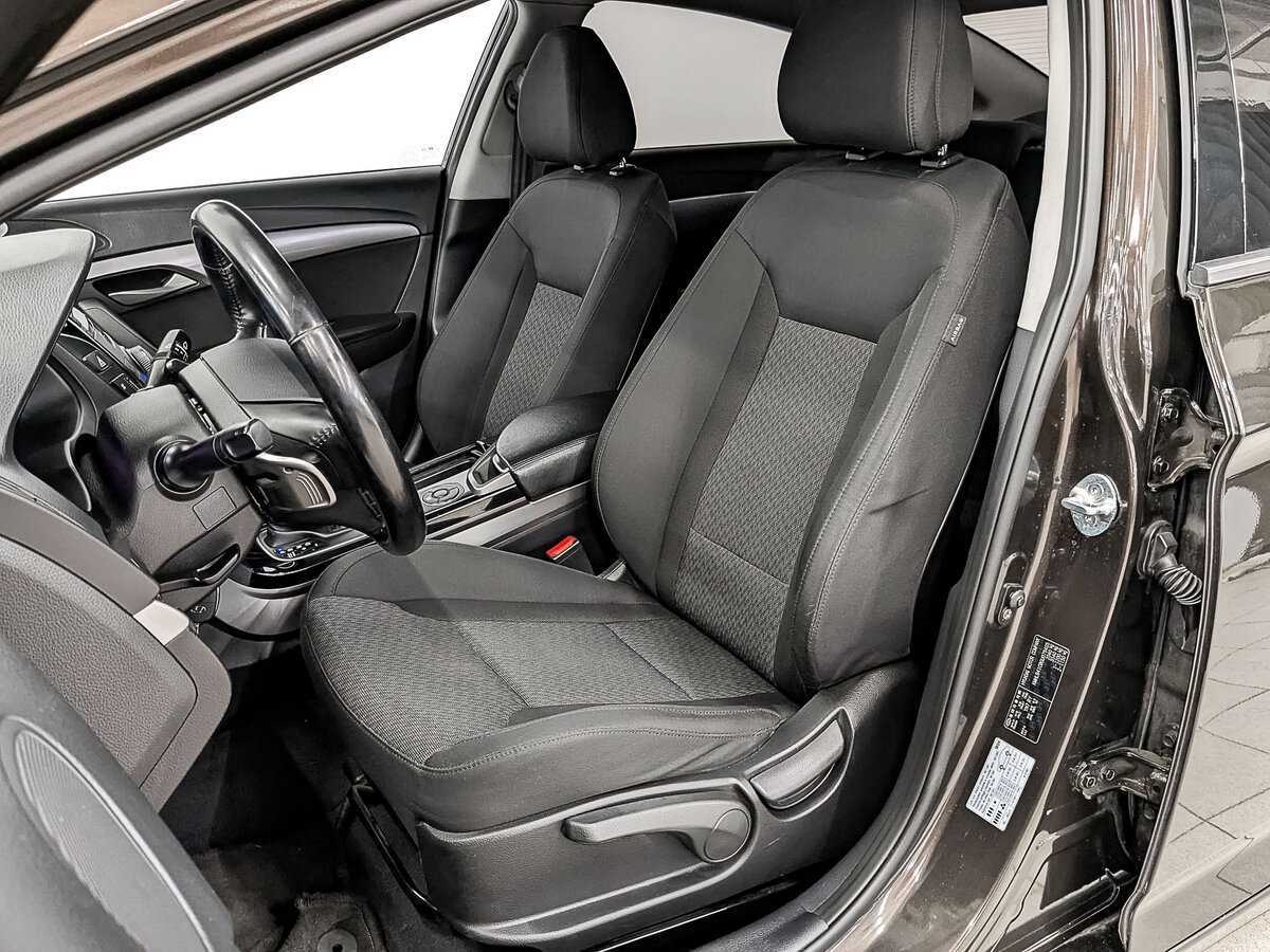 Hyundai i40 с пробегом — 2015 год. Фото: #17