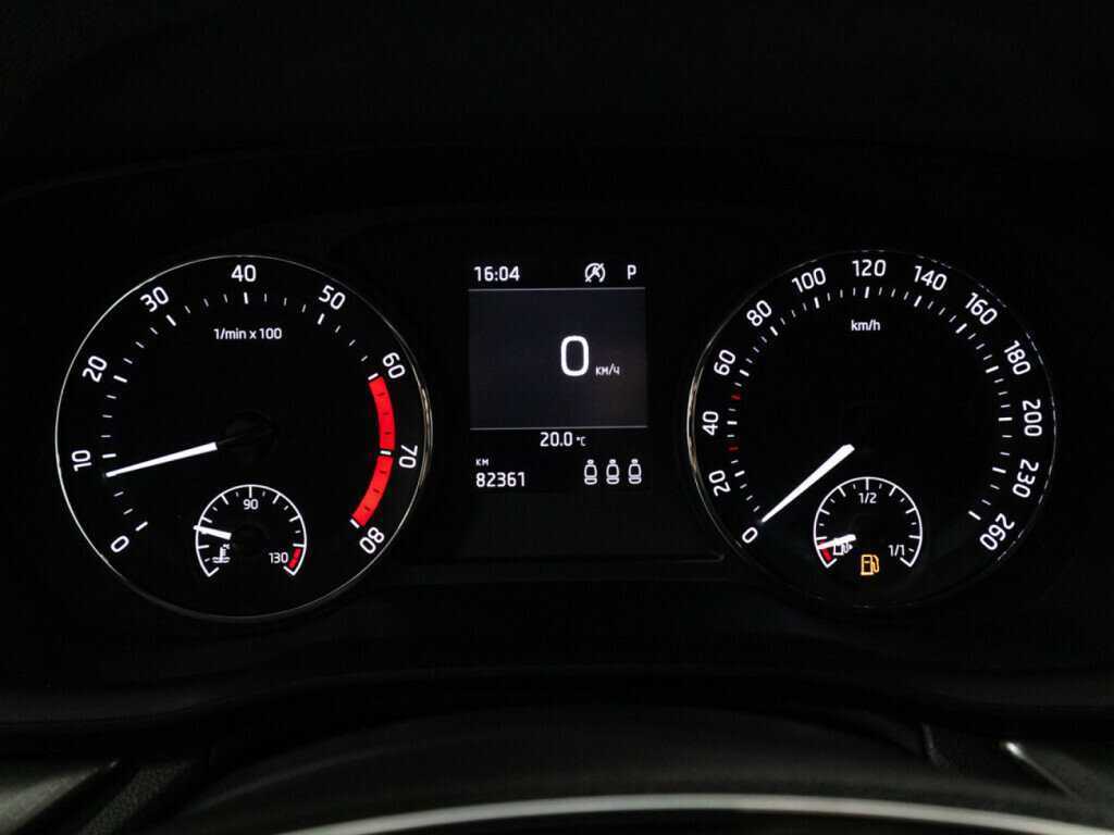 Skoda Octavia с пробегом — 2020 год. Фото: #11