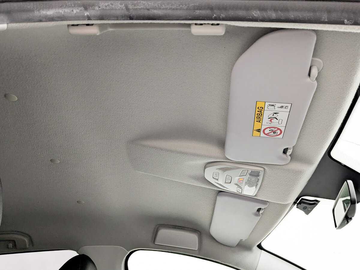 Lada (ВАЗ) Vesta с пробегом — 2019 год. Фото: #19