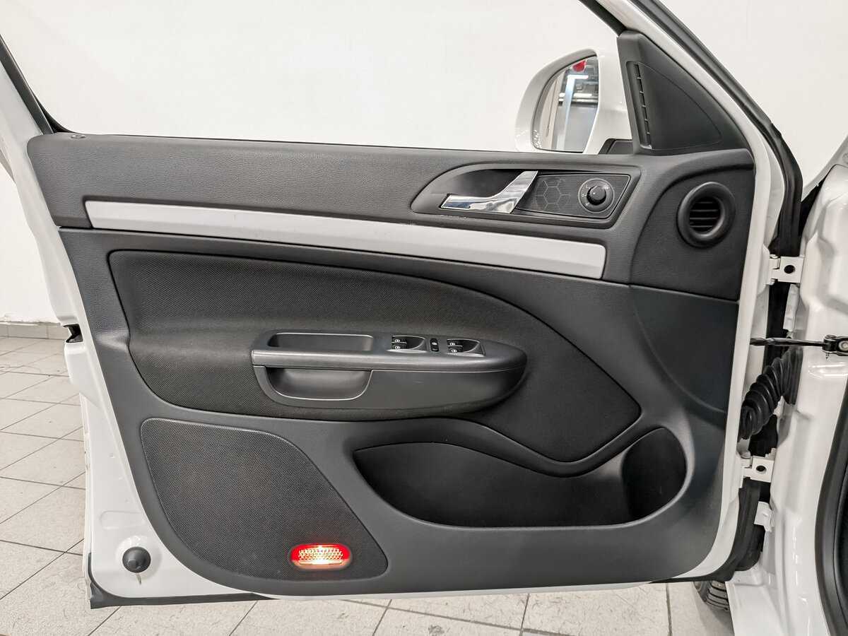 Skoda Octavia с пробегом — 2013 год. Фото: #17