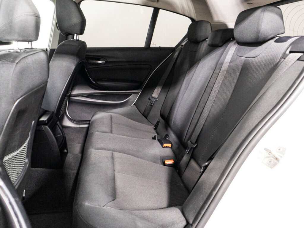 BMW 1 серии с пробегом — 2016 год. Фото: #9