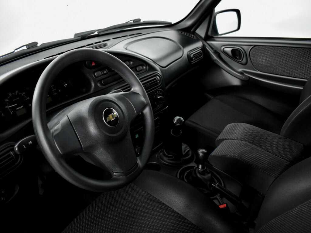 Chevrolet Niva с пробегом — 2017 год. Фото: #8