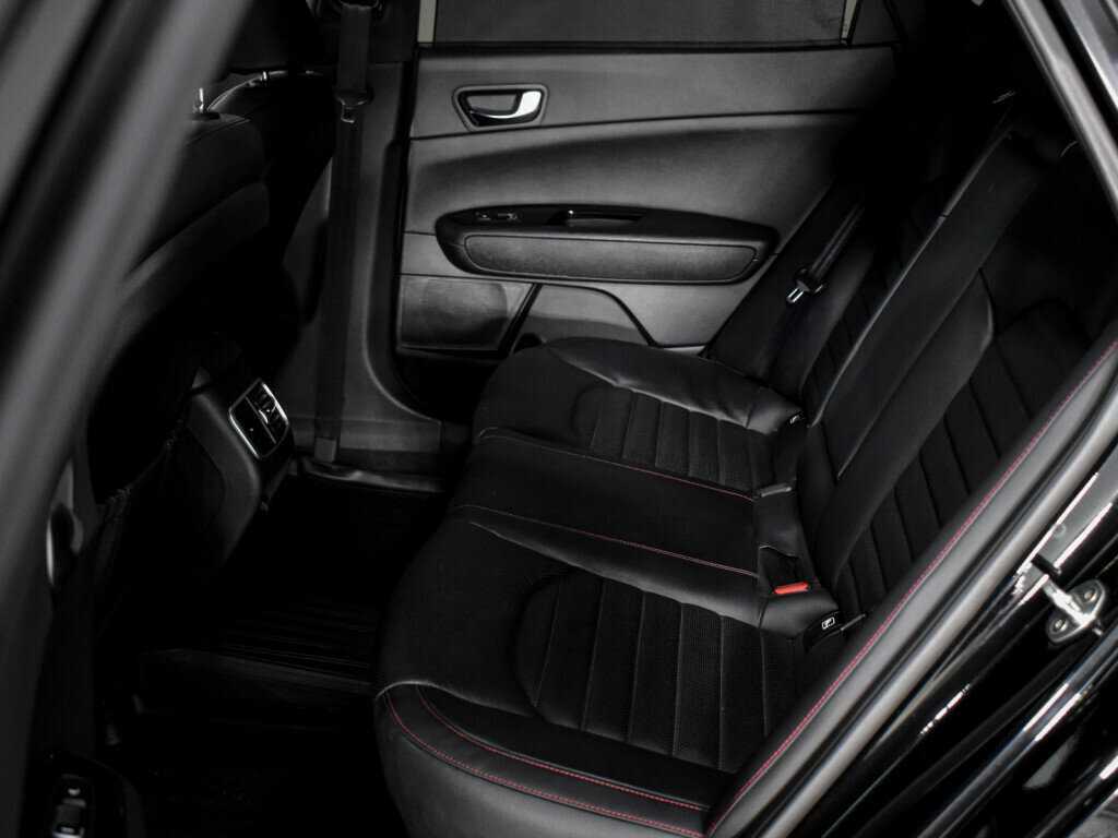 Kia Optima с пробегом — 2018 год. Фото: #10