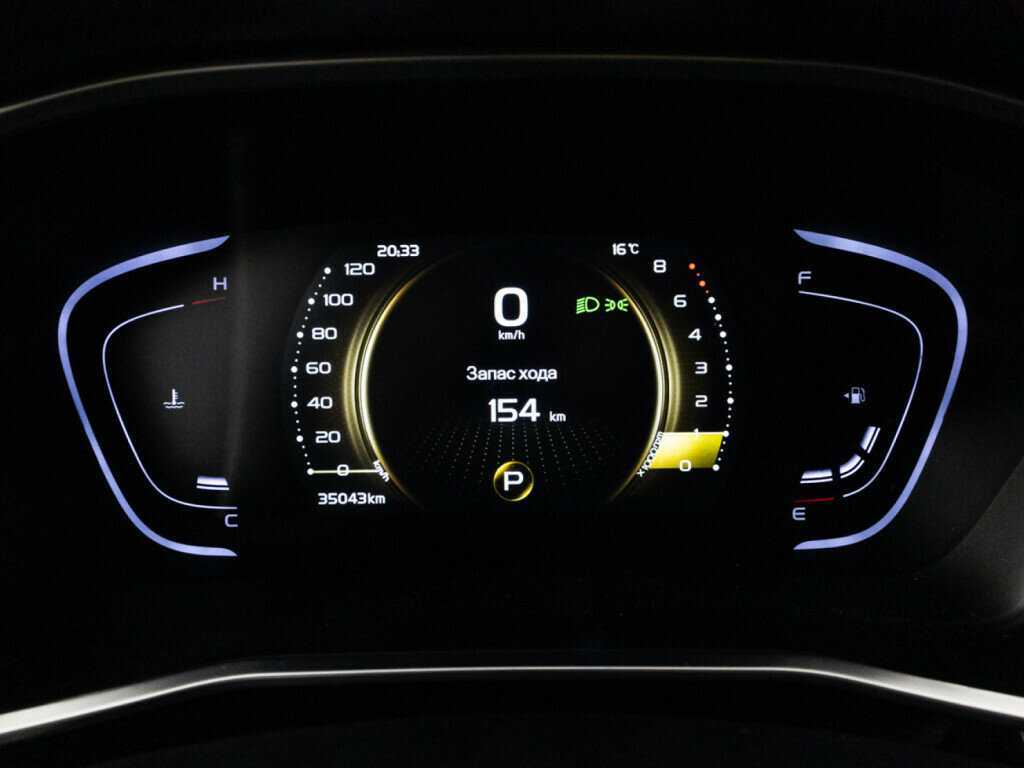 Geely Coolray с пробегом — 2023 год. Фото: #11