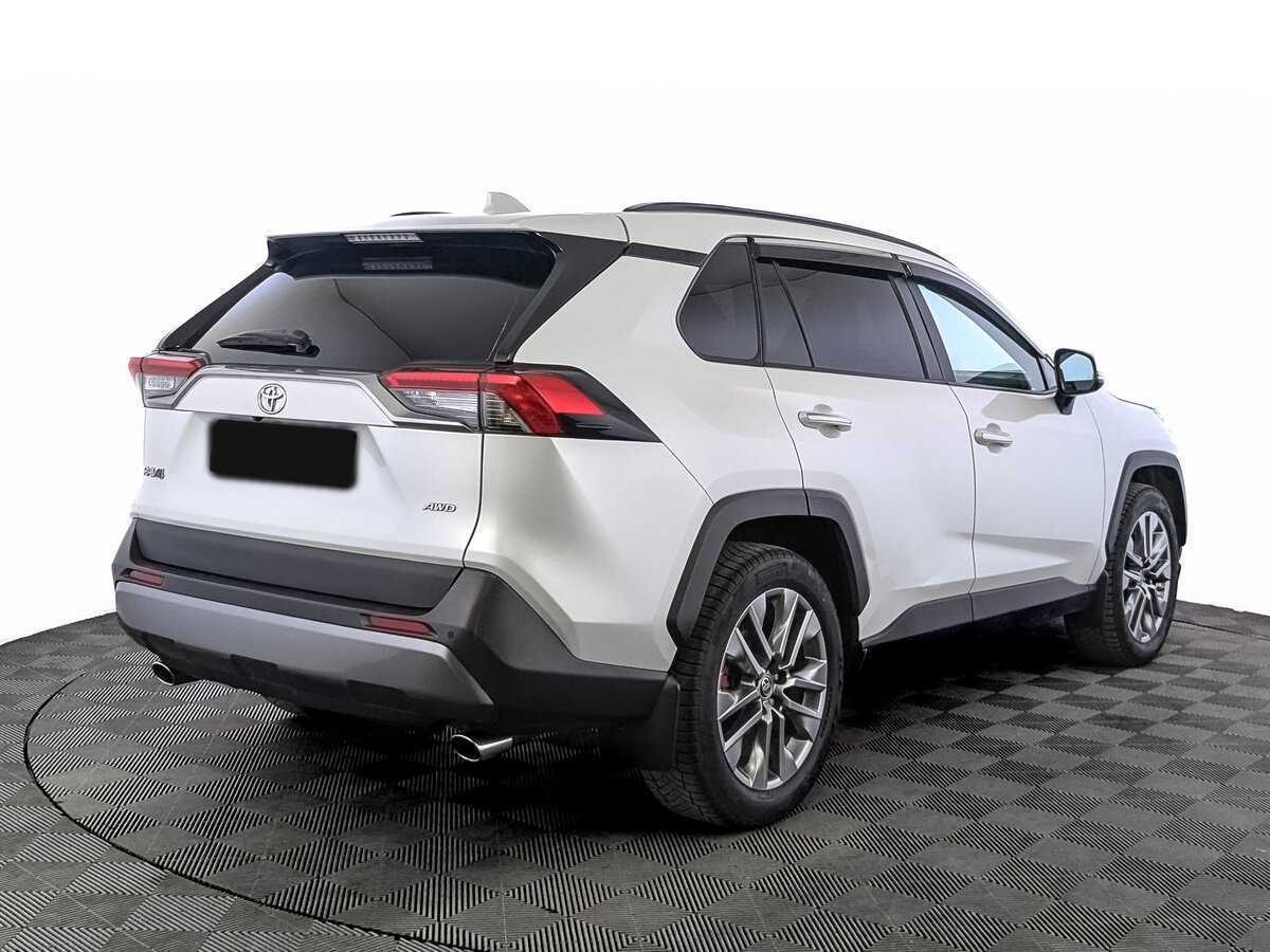 Toyota RAV4 с пробегом — 2019 год. Фото: #4