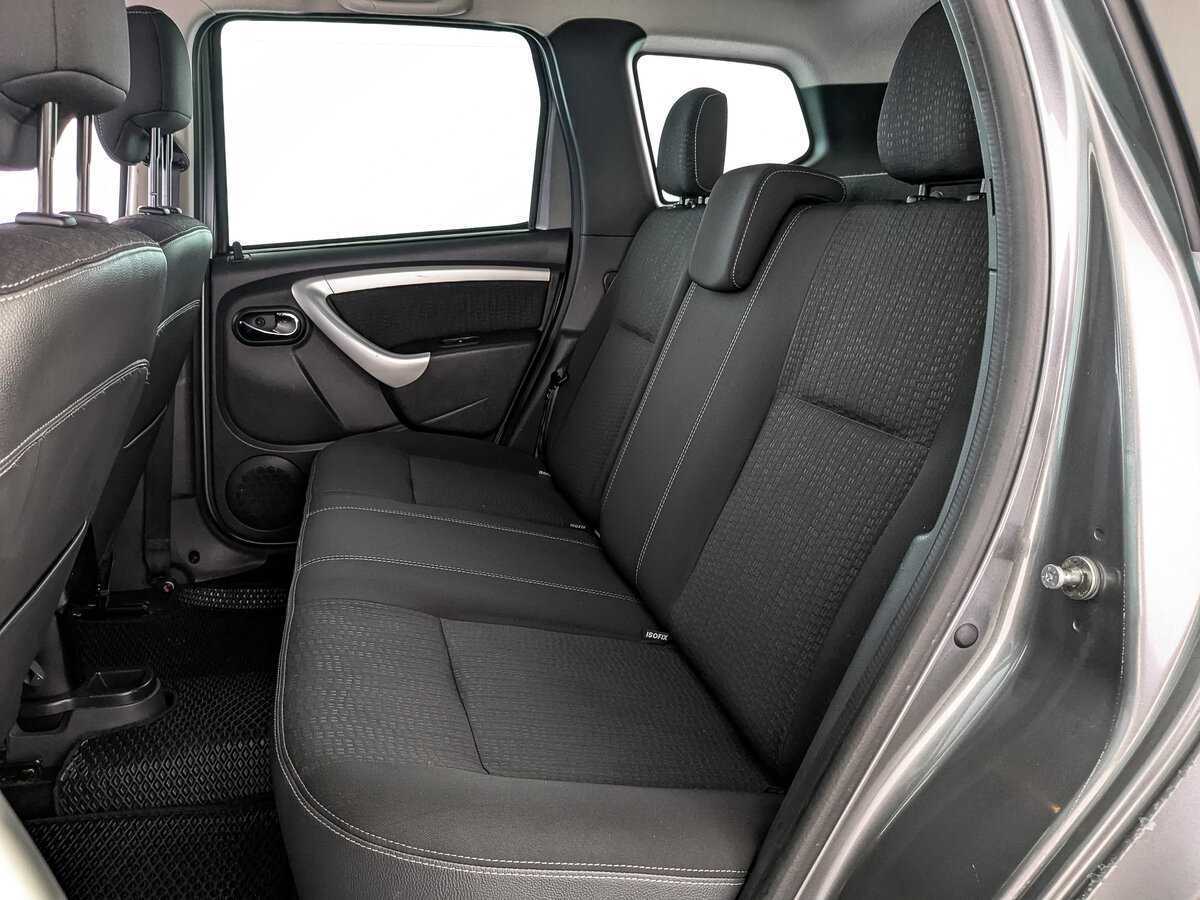 Nissan Terrano с пробегом — 2015 год. Фото: #15