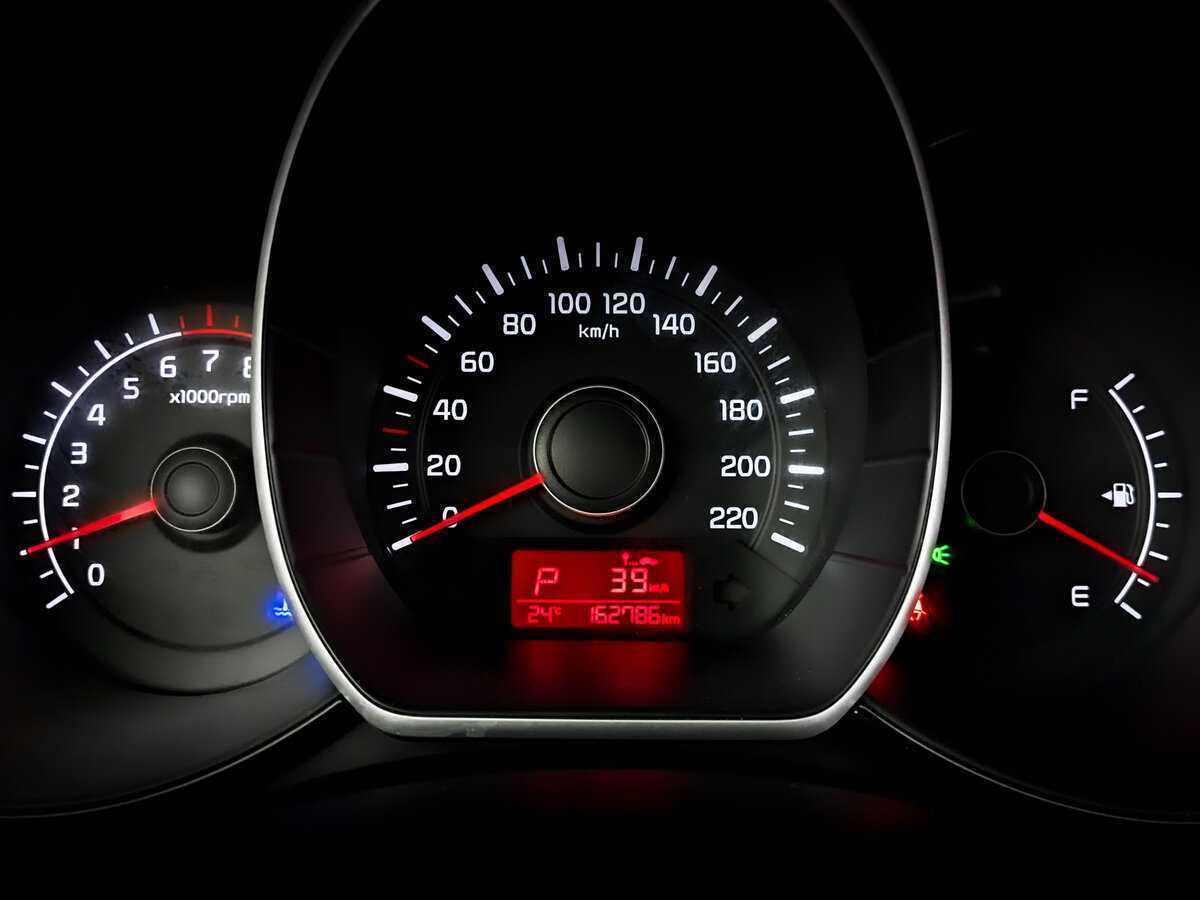 Kia Rio с пробегом — 2017 год. Фото: #12